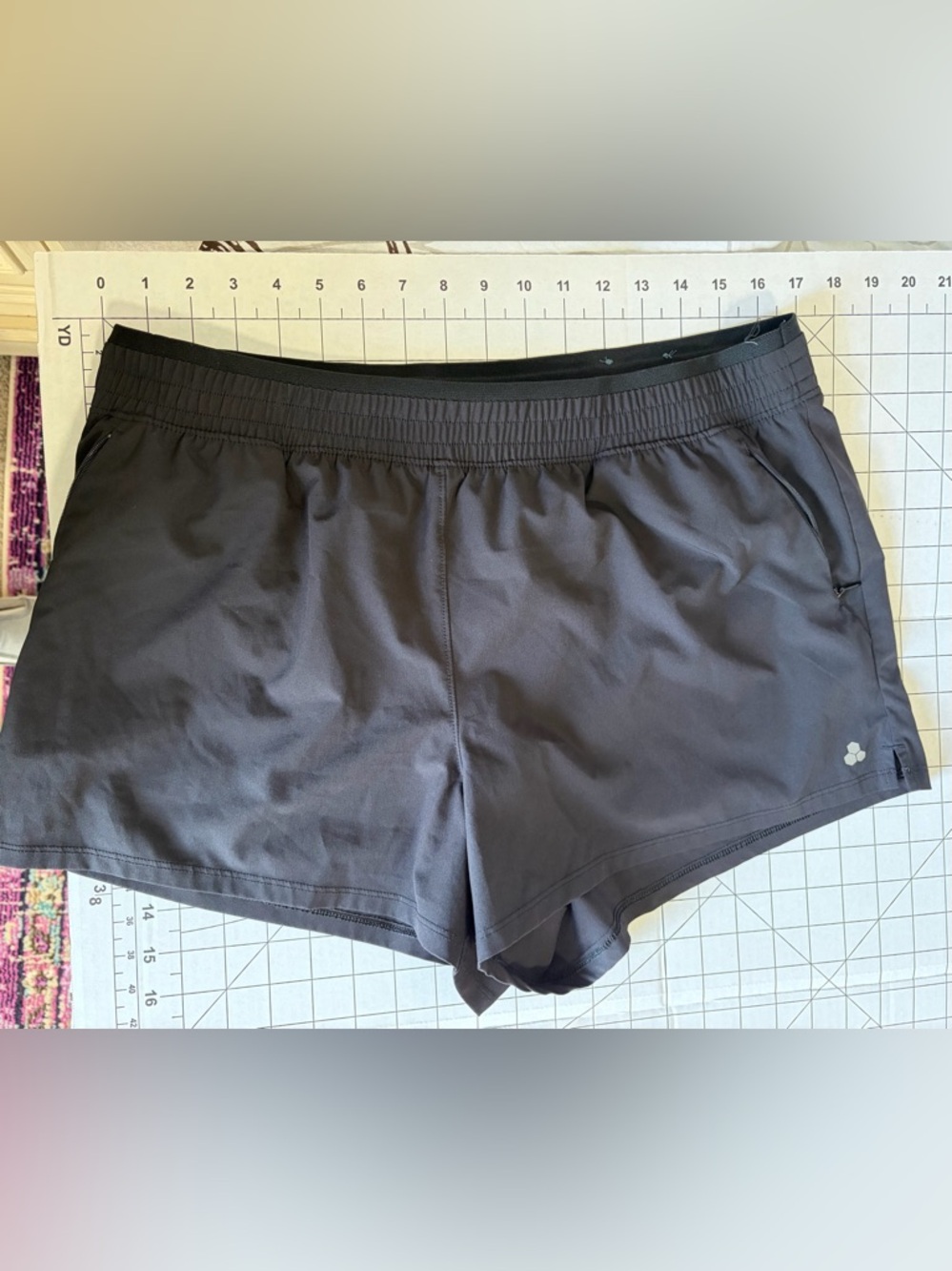tek gear Women's Athletic Shorts in Charcoal Gray